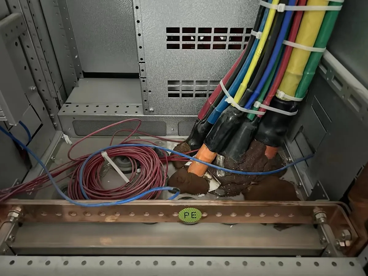 DTS in-service installation at a cable well — field deployment
